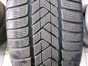 PIRELLI Sottozero 3 run-flat 245/45 R20